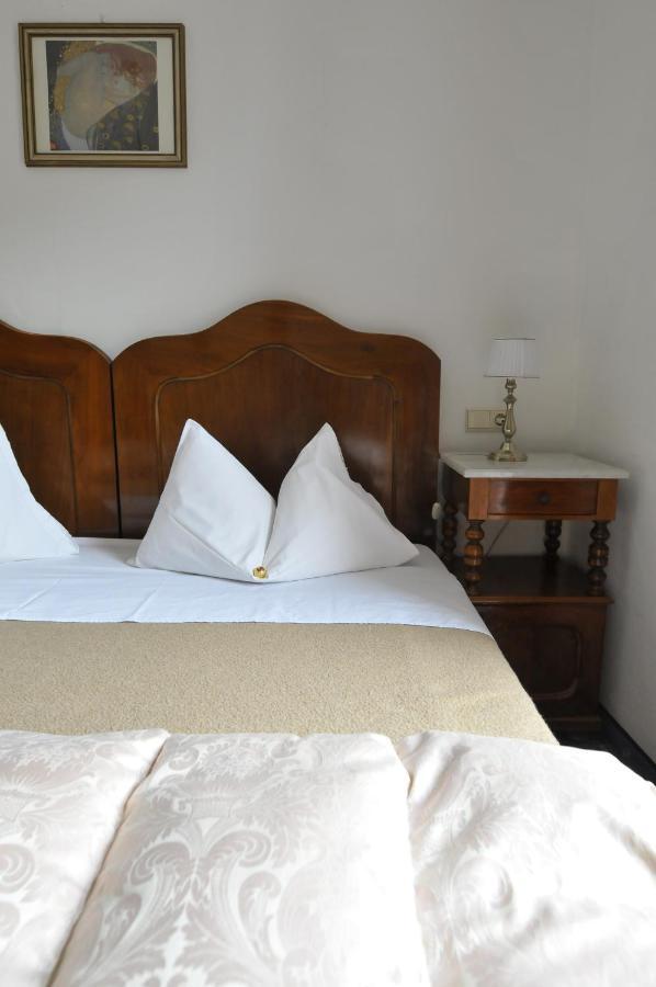 Hotel Baur Am See Dobbiaco Ngoại thất bức ảnh
