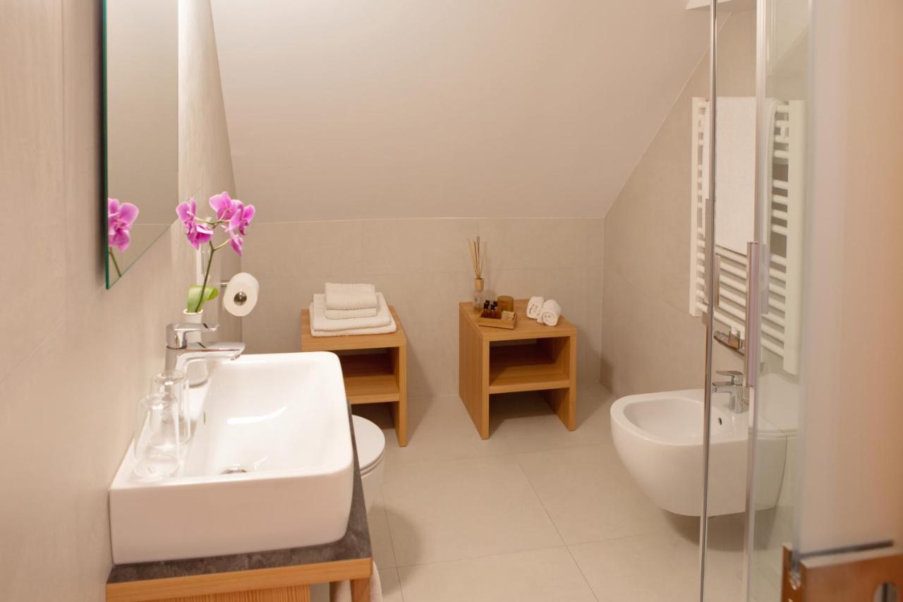 Hotel Baur Am See Dobbiaco Ngoại thất bức ảnh